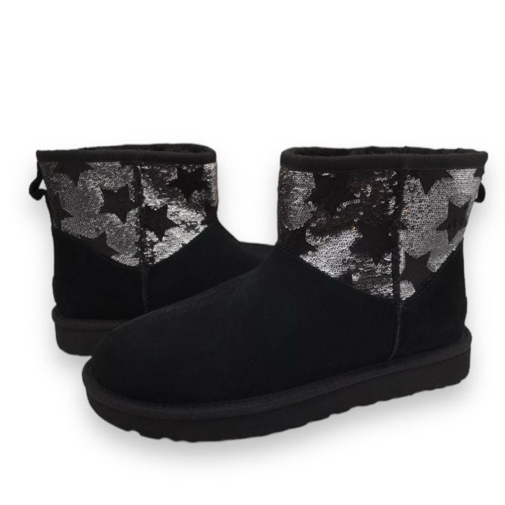 Worn once sequin star Uggs